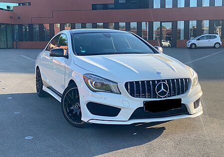 Mercedes-Benz CLA 200 CDI AMG Line AMG Line Vollausstattung