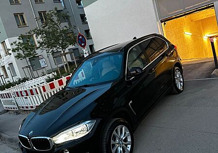 BMW X5 xDrive30d -Scheft-Head -Up,360kamera,AHK