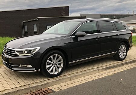 VW Passat Variant Volkswagen Highline 2,0TDI BMT LED+Keyless