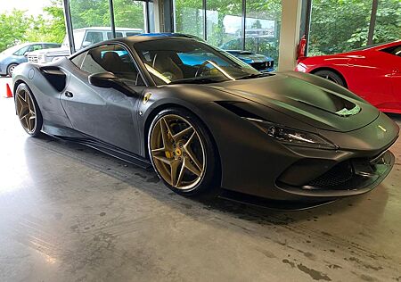 Ferrari F8 Garant 2028 WRAP lift JBL CARBON LCD PASSANG