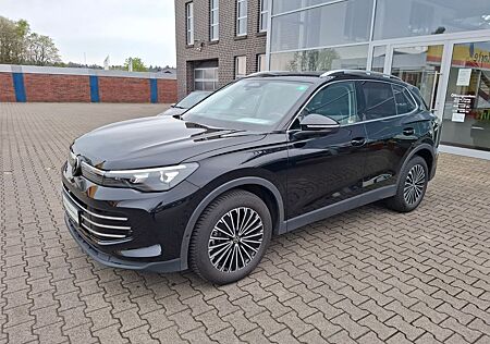 VW Tiguan Volkswagen Elegance 2.0 TDI 110 kW (150 PS) DSG