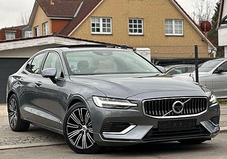 Volvo S60 R-design Inscr.Plug-In Hybrid AWD/Creme Lede