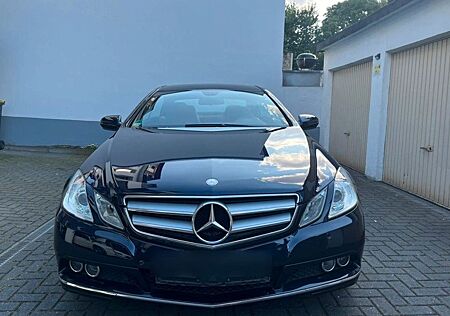 Mercedes-Benz 250