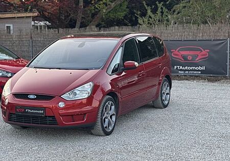 Ford S-Max Titanium