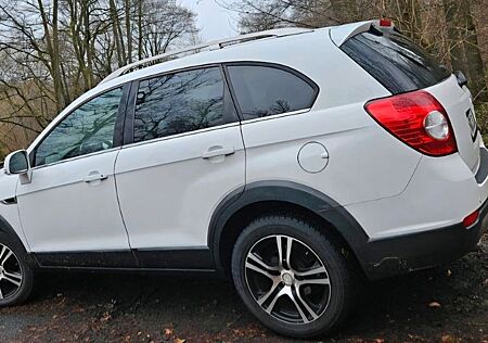 Chevrolet Captiva 2.2 LT 2WD 7-Sitzer LT