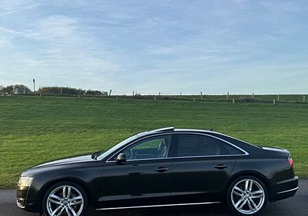 Audi A8 3.0 TDI tiptronic quattro -