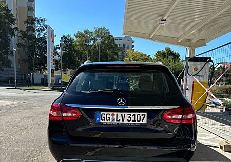 Mercedes-Benz C 250 d 4MATIC AVANTGARDE Automatik