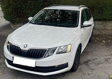 Skoda Octavia 2.0 TDI Combi SOLEIL