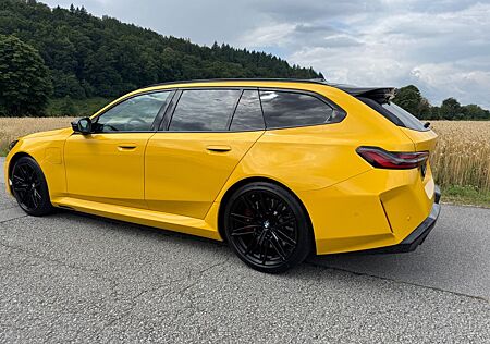 BMW M5 Plug-In Hybrid xDrive 0,5 %