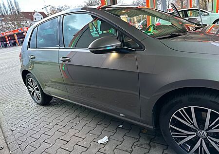 VW Golf Volkswagen Comfortline BMT ALLSTAR DSG 2,0 l TDI