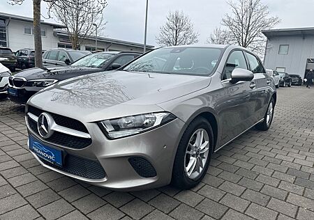 Mercedes-Benz A 180 d°LEDER°AUT°