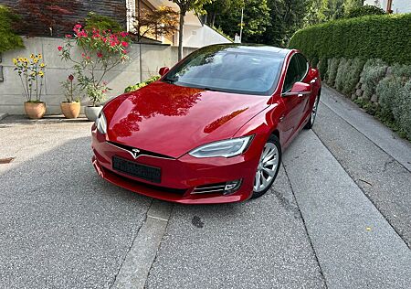 Tesla Model S 75, 16.666 netto, AWD, 19"