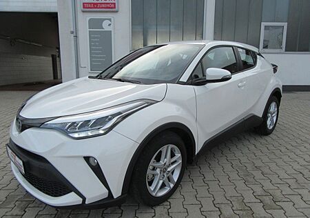 Toyota C-HR Hybrid Flow,LED