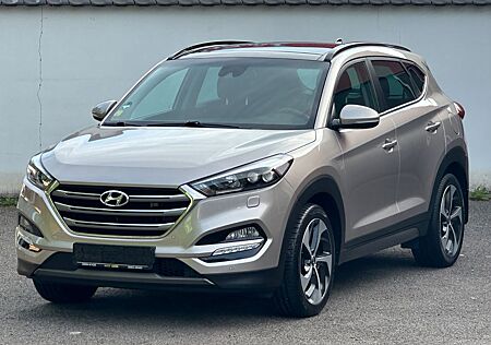 Hyundai Tucson 2.0 Style 2WD*1 Hand*LED*Navi*Pano*Euro 6