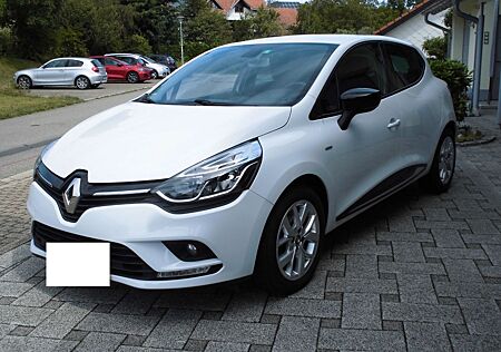 Renault Clio TCe 90 Limited, Deluxe-Paket, 8-fach bereif