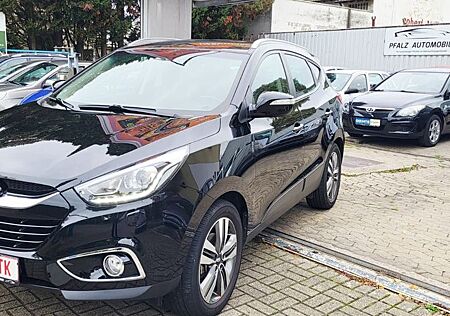 Hyundai ix35 ..Scheckheftgepflegt