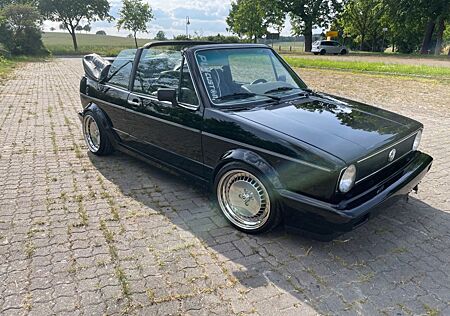 VW Golf Volkswagen 1 Cabrio Doppel Webervergaser