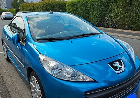 Peugeot 207 CC Leder/Sportsitze/Klima/SHZ/PDC