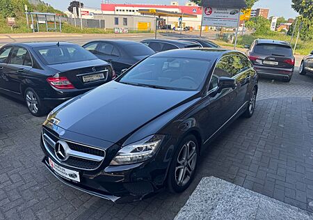 Mercedes-Benz CLS 220 CLS 220d Shooting Brake
