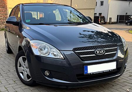 Kia Cee'd / Ceed 1.6 CVVT LX LX