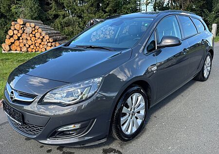 Opel Astra J Sports Tourer/Automatik/Xenon/AHK/PDC/