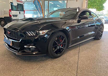 Ford Mustang 5.0 V8 GT +SCHALTER+BI-XENON+LEDER+NAVI+
