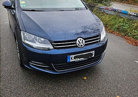 VW Sharan gebraucht kaufen VW Sharan Volkswagen 2.0 TDI SCR DSG BMT Highline Highline