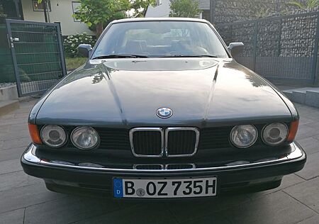 BMW 735