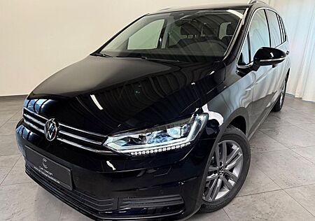 VW Touran Volkswagen 1.5 TSI DSG AHK NAVI 7-SITZE LED KAMERA