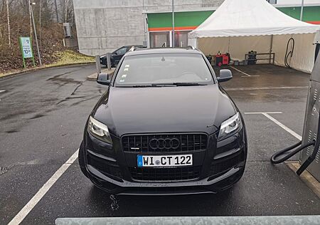 Audi Q7 3.0 TDI S-line Top Zustand