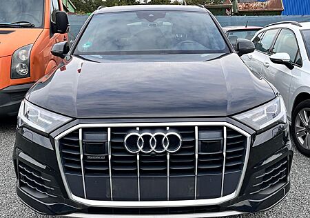 Audi Q7 55 TFSI e quattro 3.0 TEMPO/PDC/NAVI