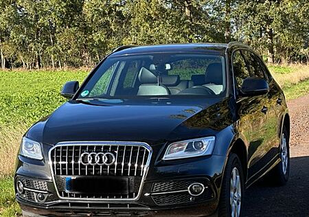 Audi Q5 2.0 TFSI tiptronic quattro - top gepflegt!