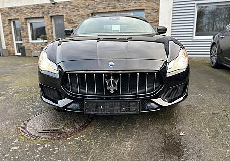 Maserati Quattroporte GranSport S Q4 - D Erstauslieferung
