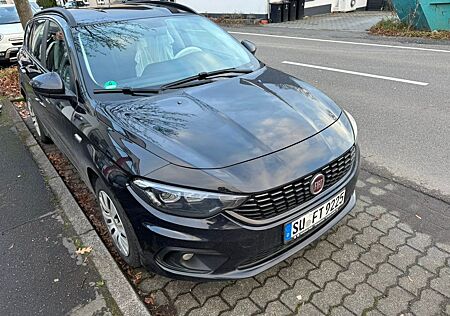 Fiat Tipo Easy
