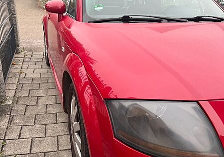 Audi TT Roadster 1.8T 132 kW -