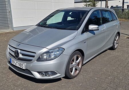 Mercedes-Benz B 180 Autotronic -