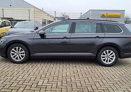 VW Passat Variant Volkswagen Business Navi, DSG, AHK ,Kamera