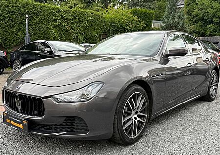 Maserati Ghibli 3.0 D*Scheckheft*Voll*Garantie