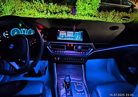 BMW 320d Touring Luxury Line Automatik Luxury Line