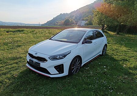 Kia Cee'd / Ceed 1.6 T-GDI DCT GT GT