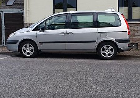 Citroën C8 HDi 135 FAP Confort Confort aus 2. Hand.