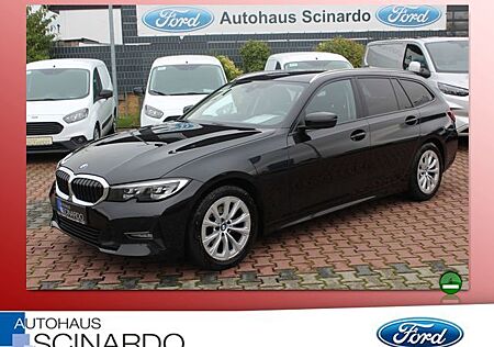 BMW 318 d Advantage Touring *NAVI*PDC*RFK*LED*