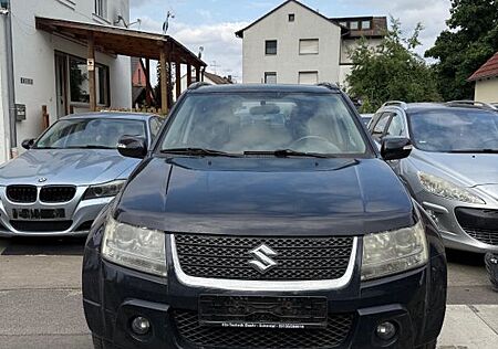 Suzuki Grand Vitara 2.0 Family Club AllRad