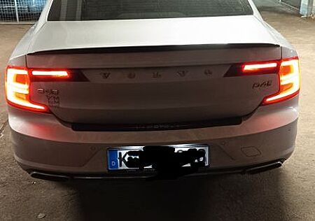 Volvo S90 D4 Inscription Standheizung HUD Harman