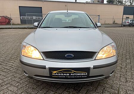 Ford Mondeo 1.8 81 kW Ghia+1 HAND+KLIMAAUTOMATIK+TÜV