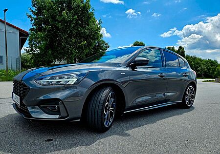 Ford Focus 1,0 EcoBoost Hybrid 114kW ST-Line X ST...