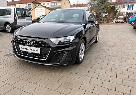 Audi A1 Sportback 30 TFSI S line