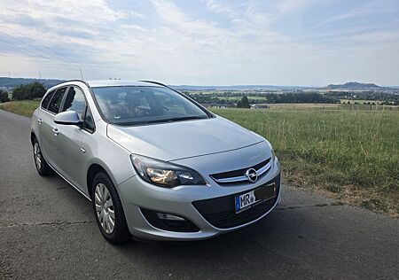 Opel Astra Sports Tourer 1.4 T ecoF Edition 88 S/...