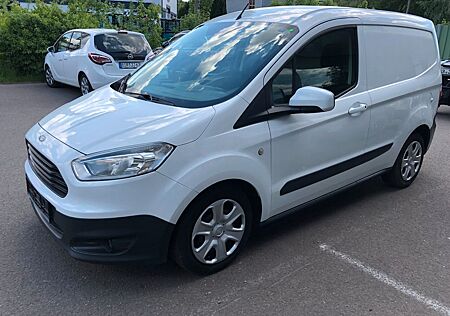 Ford Transit Courier Trend