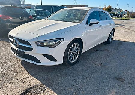 Mercedes-Benz CLA Shooting Brake CLA 200 d